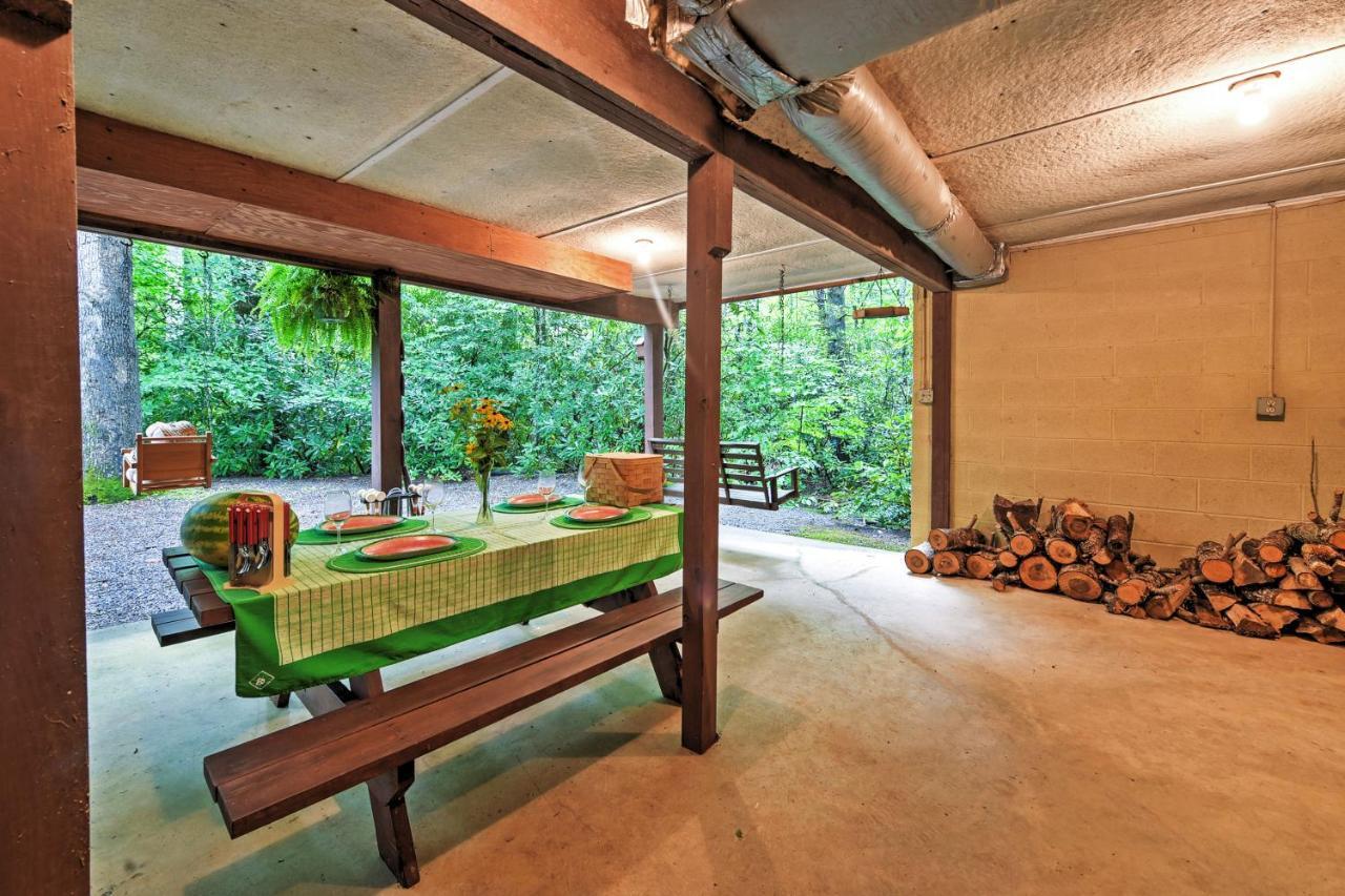 Serene Creekside Cottage Near Asheville Fire Pit Candler Dış mekan fotoğraf